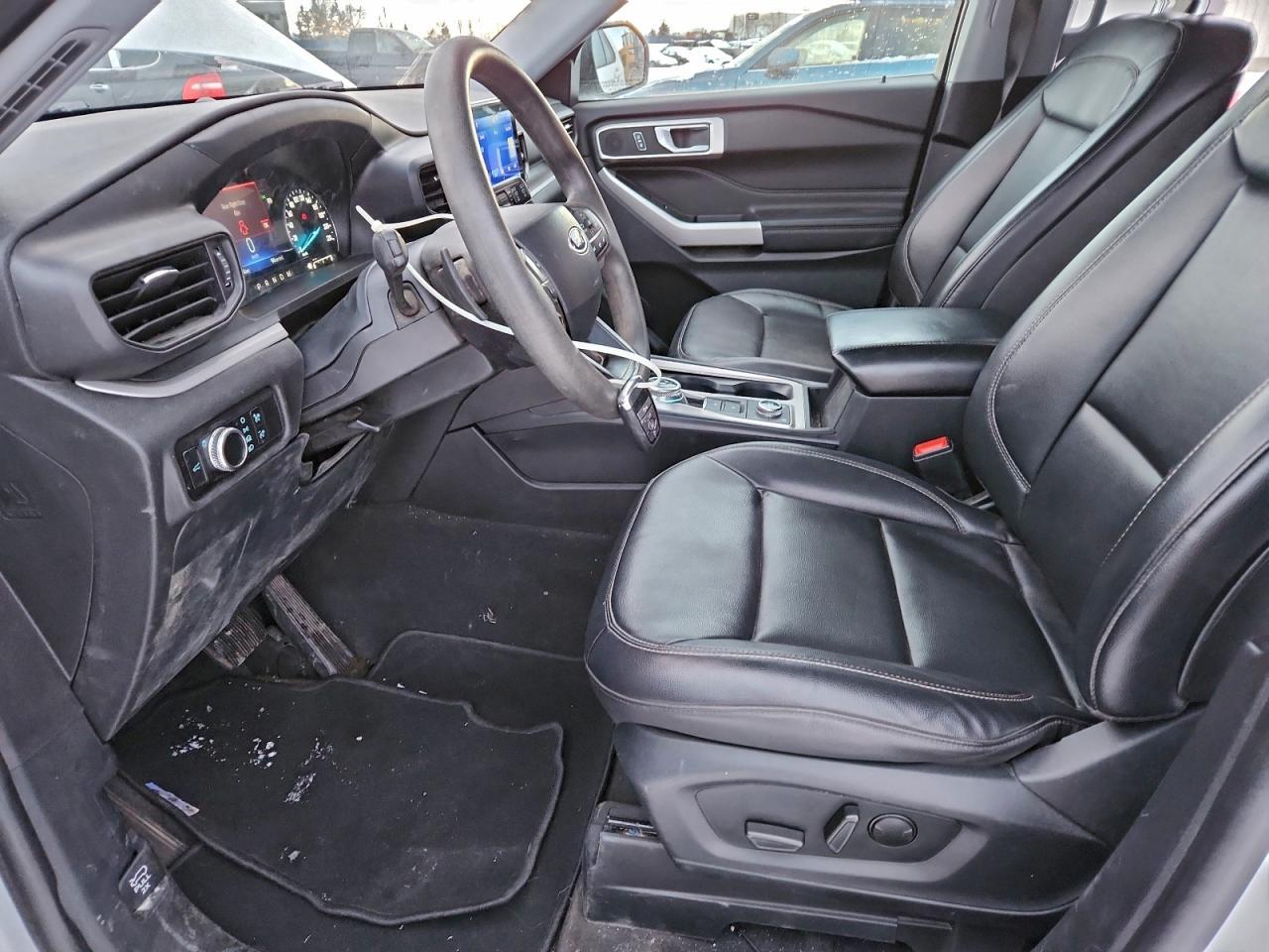 2023 Ford Explorer Xlt - Фото 7