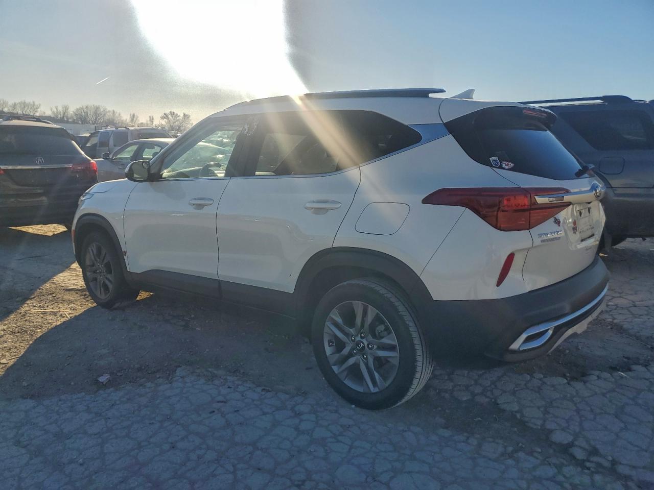 2021 Kia Seltos S - Фото 2