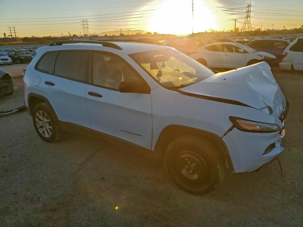 2016 Jeep Cherokee Sport - Image 4