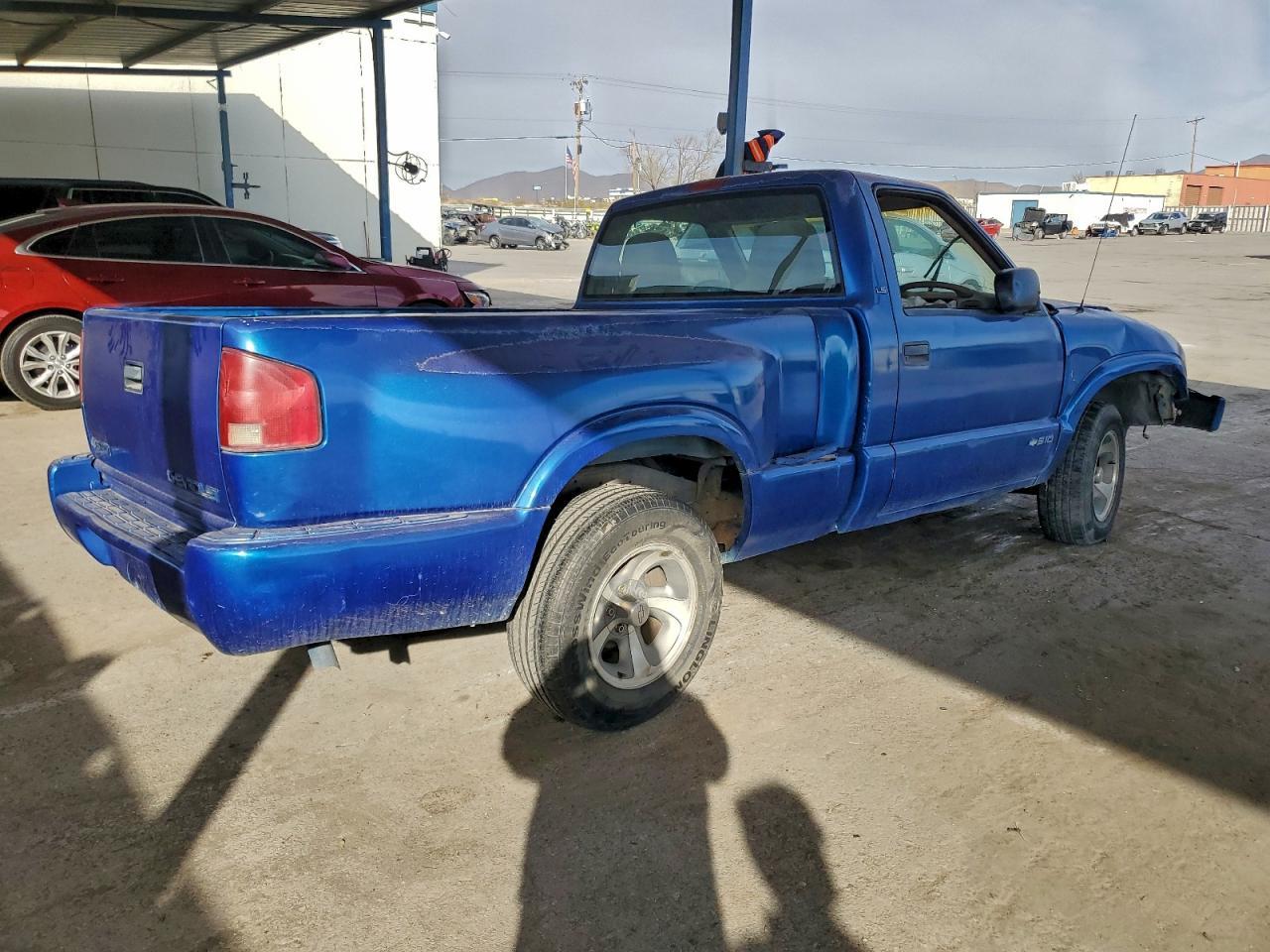 1999 Chevrolet S Truck S10 - Image 3