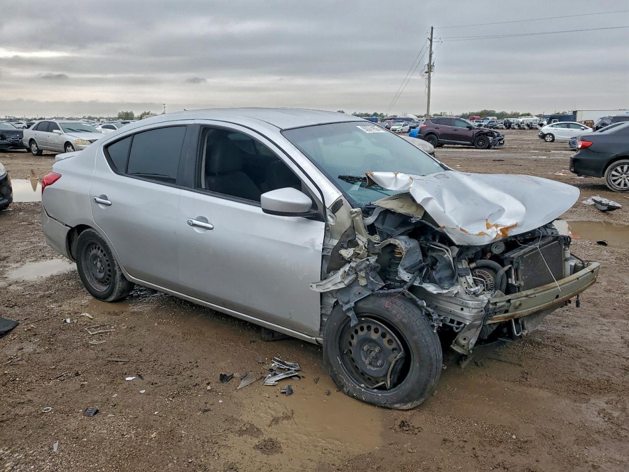 2016 Niss Versa 1.6 Sv - Фото 4