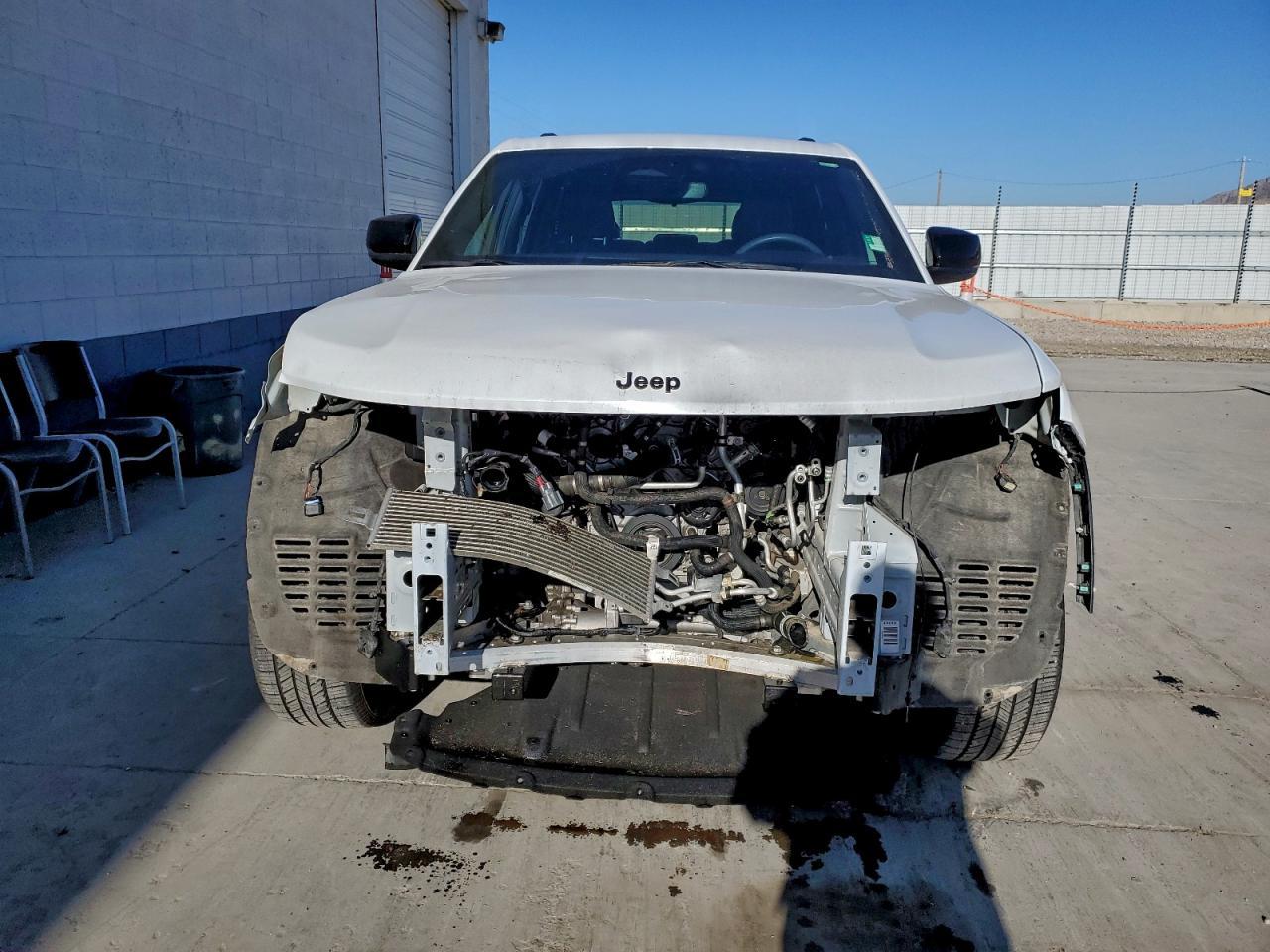 2023 Jeep Grand Cherokee Laredo - Фото 5