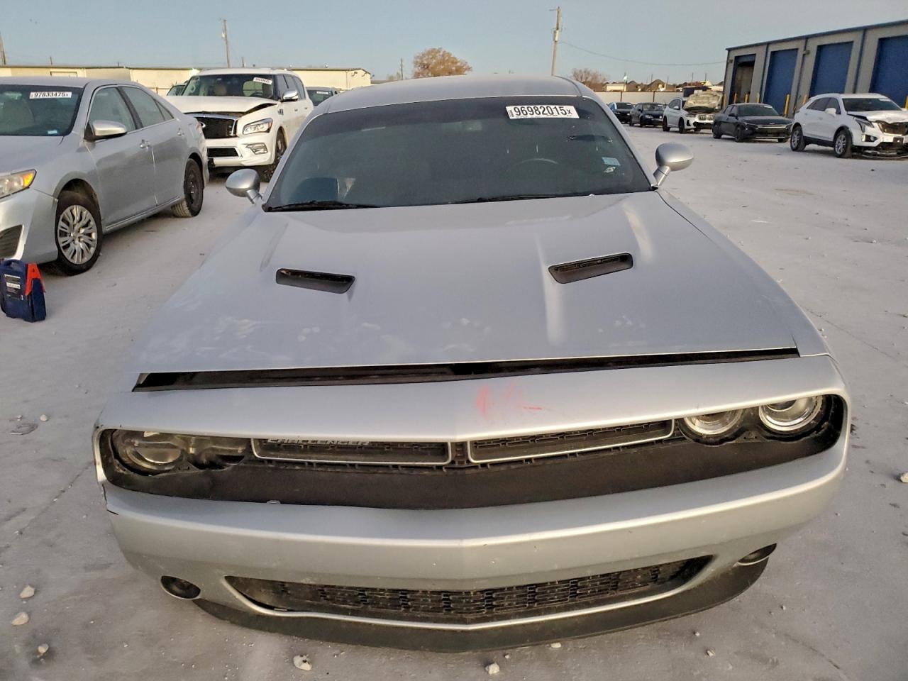 2021 Dodge Challenger Sxt - Image 5