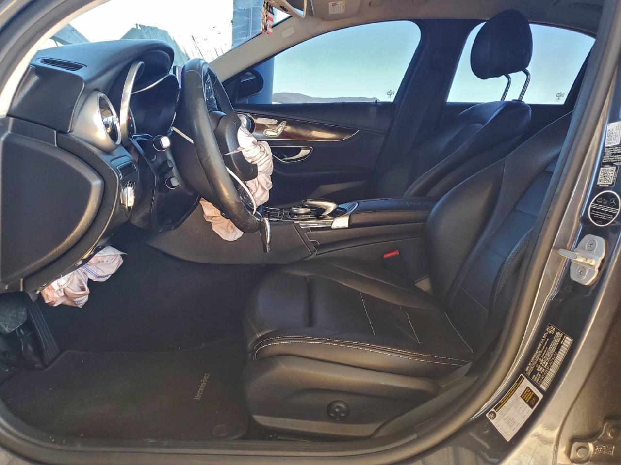 2015 Mercedes-Benz C 300 - Image 7