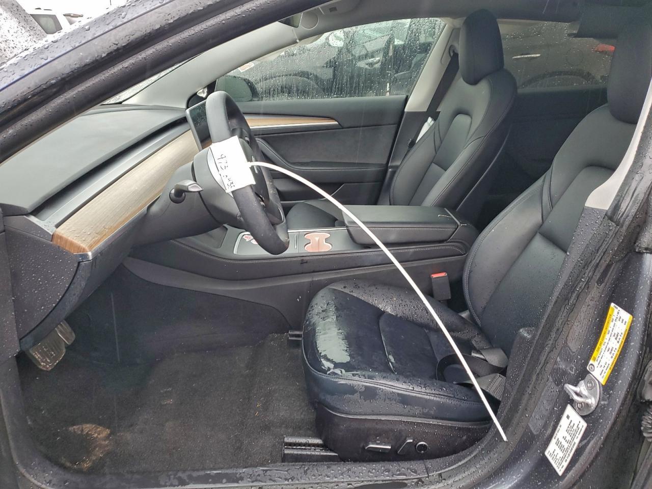 2022 Tesla Model 3 - Фото 7