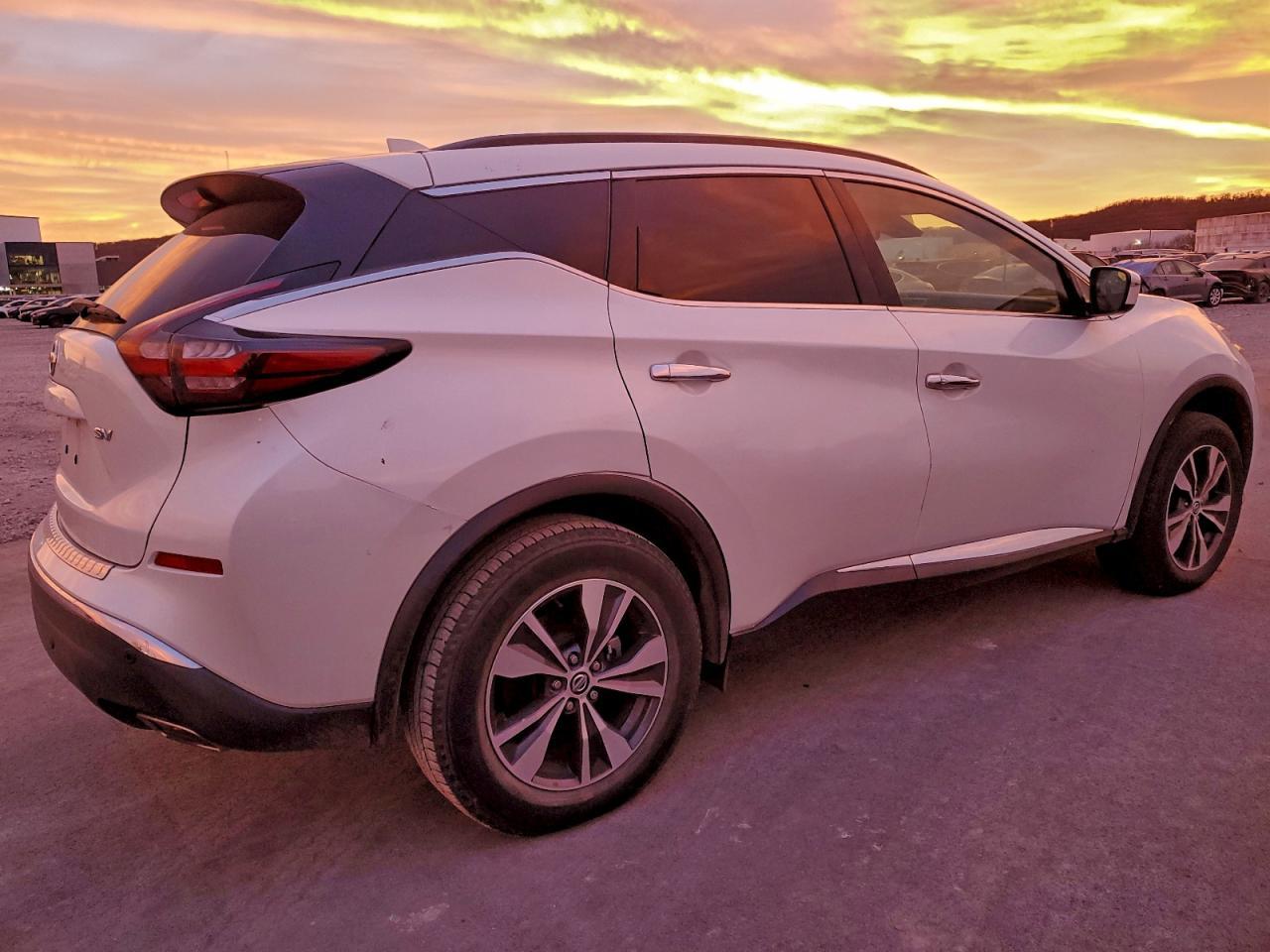 2021 Nissan Murano Sv - Image 3