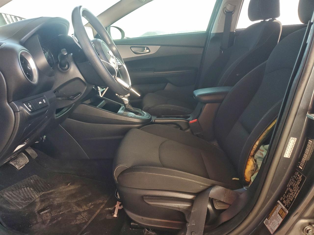 2021 Kia Forte Fe - Image 7