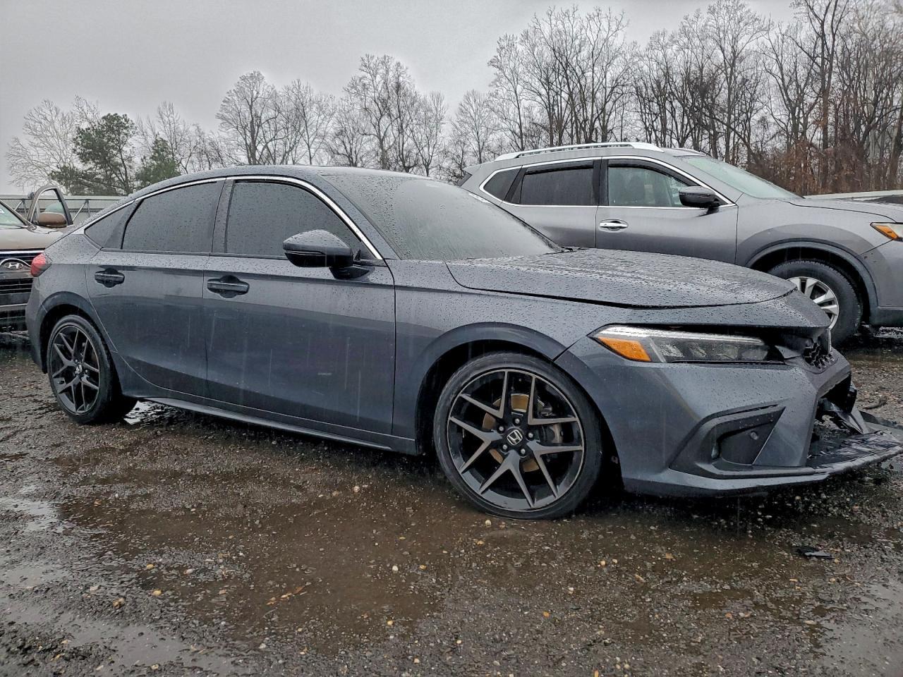 2024 Honda Civic Sport Touring - Image 4