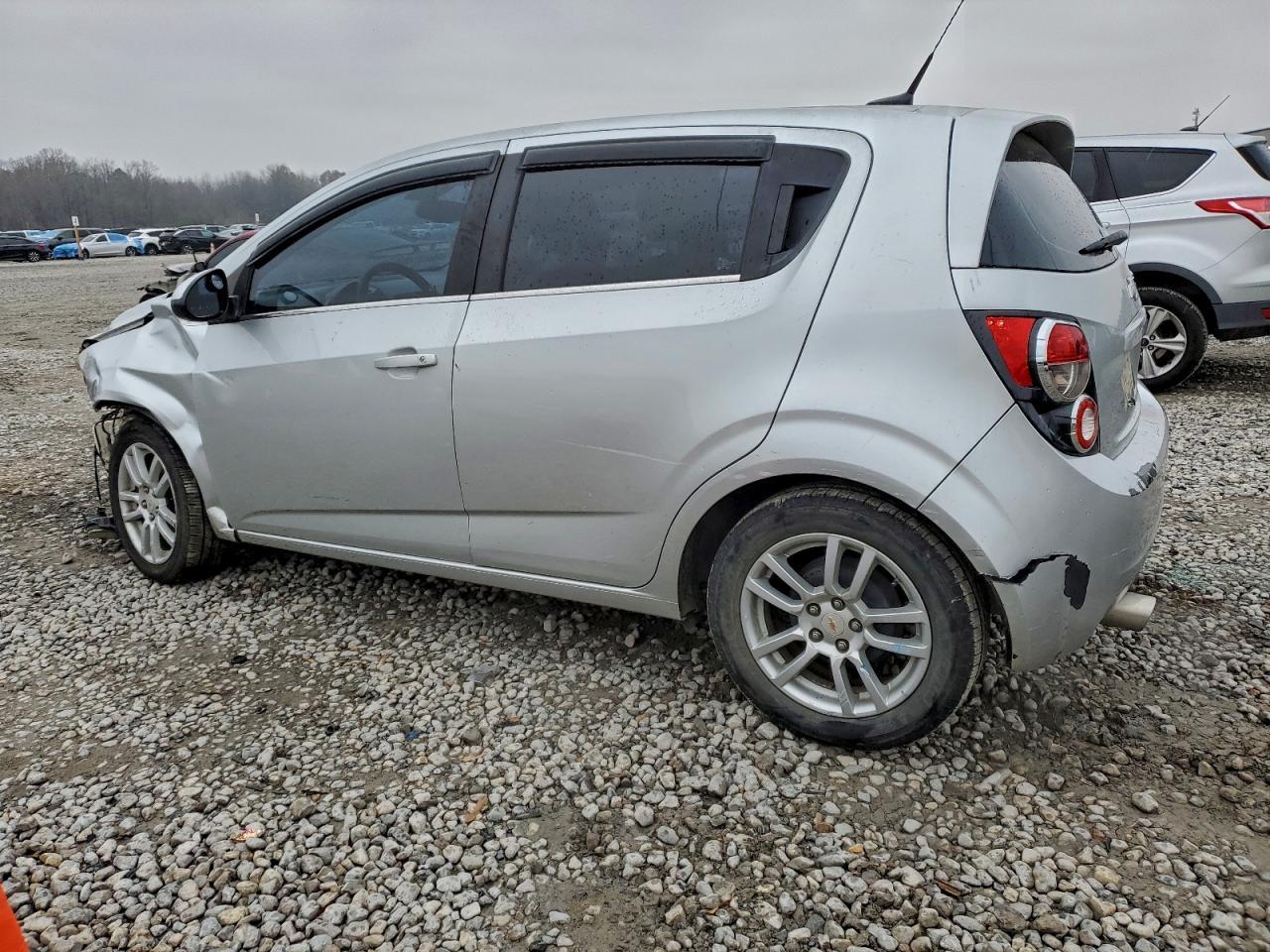 2012 Chevrolet Sonic Lt - Image 2