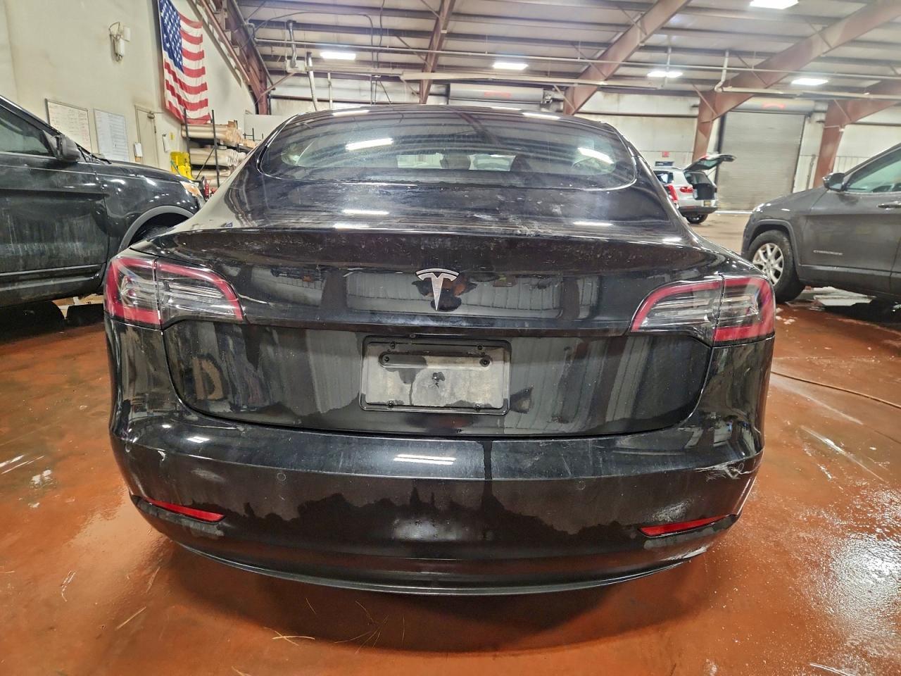 2021 Tesla Model 3 - Image 6