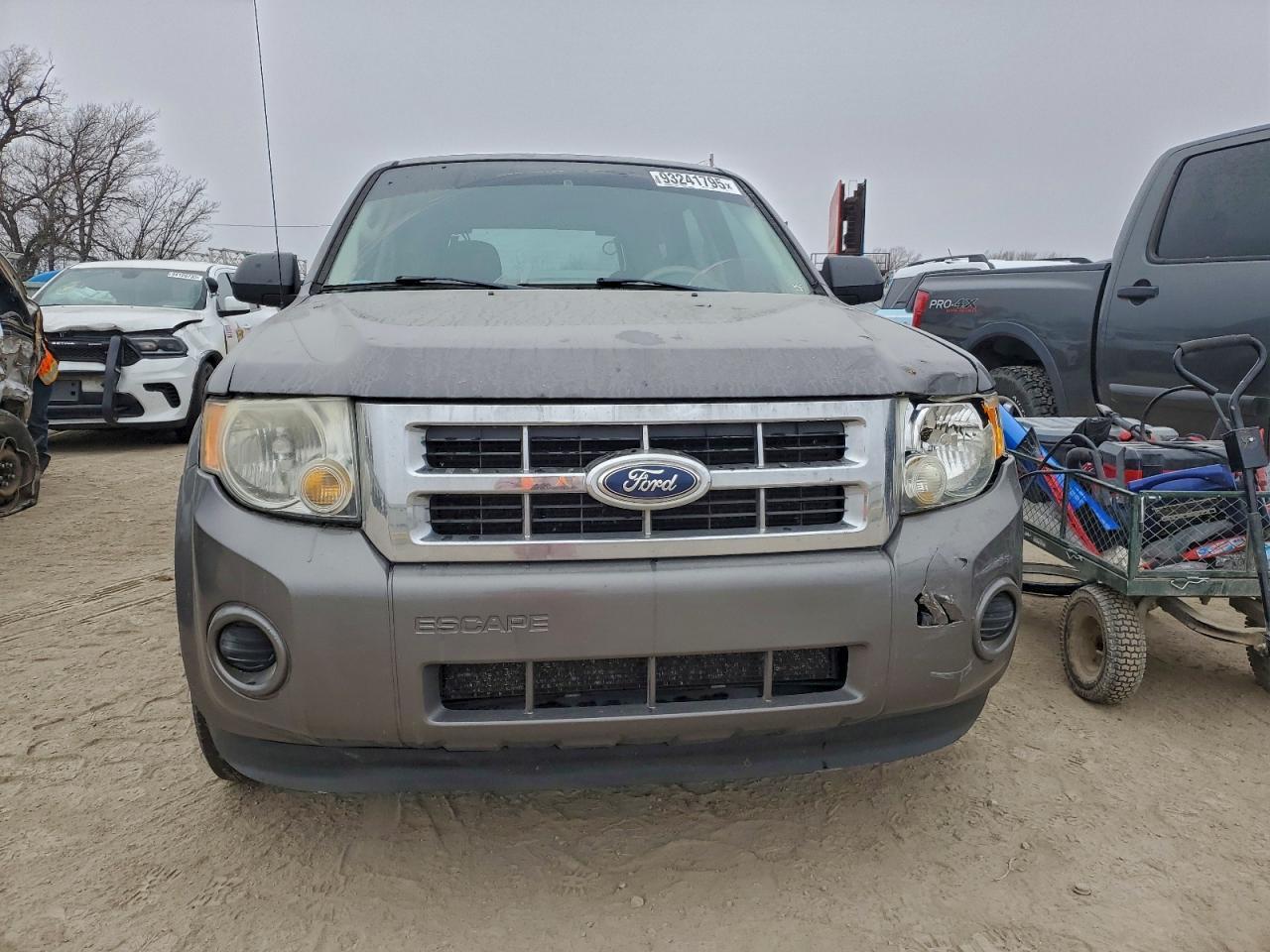 2011 Ford Escape Xls - Фото 5