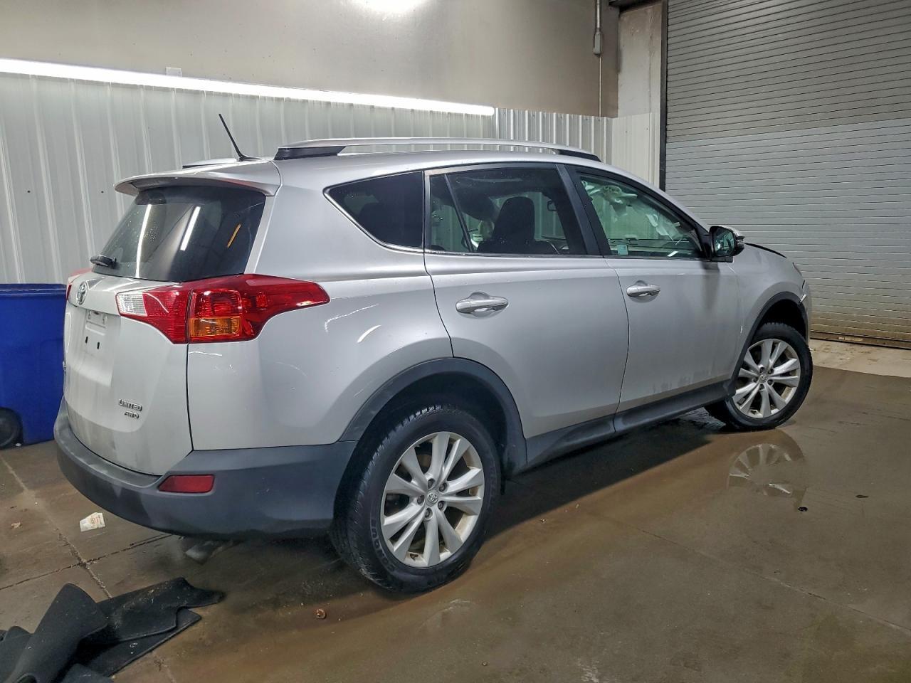 2015 Toyota Rav4 Limited - Фото 3