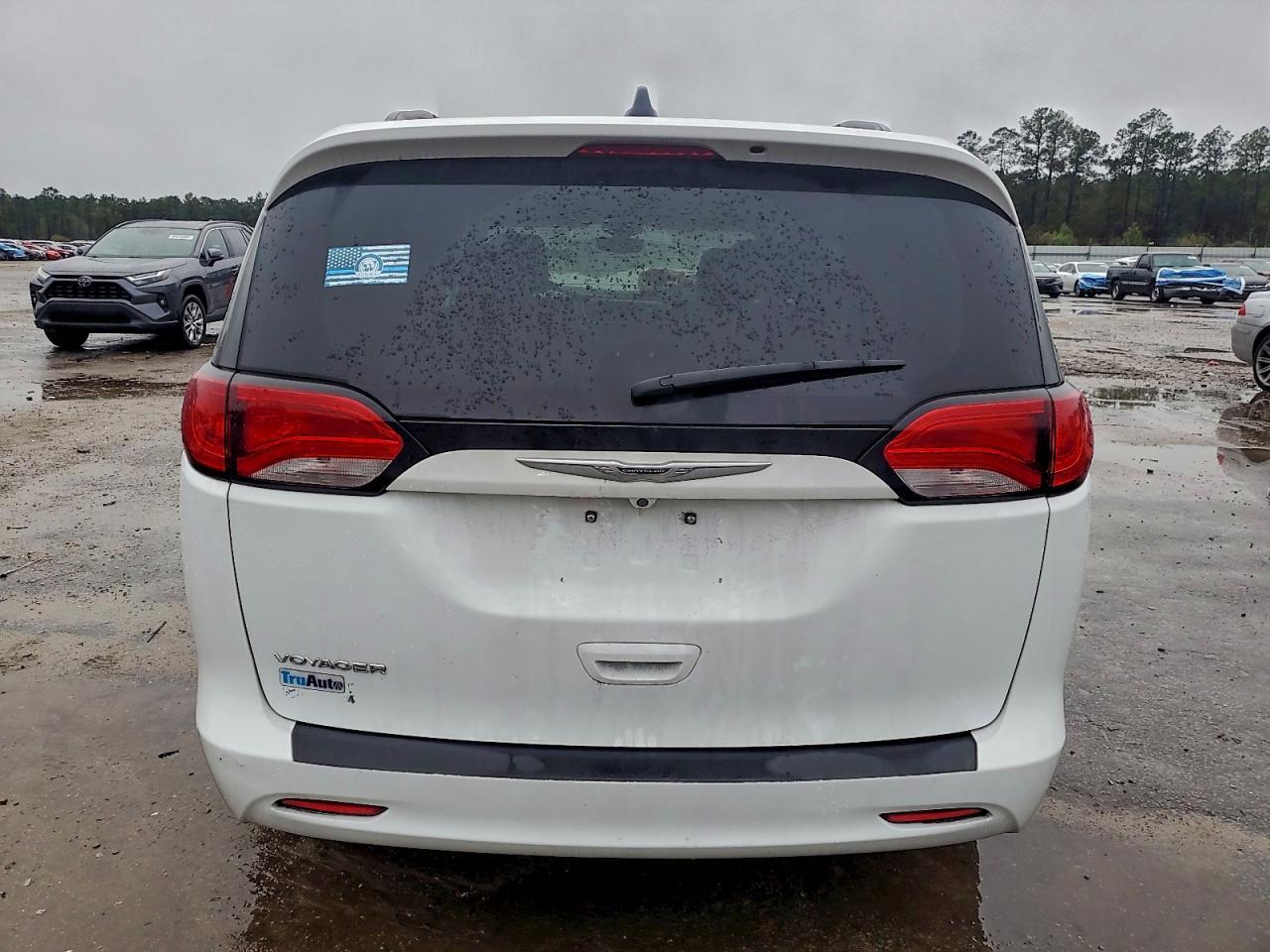 2021 Chrysler Voyager Lxi - Фото 6
