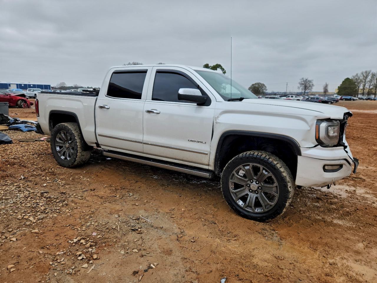 2017 GMC Sierra K1500 Denali - Image 4