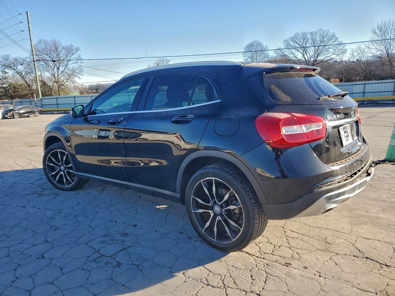 2017 Mercedes-Benz Gla 250 - Фото 2
