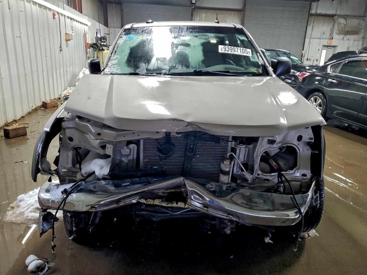 2005 Chevrolet Colorado - Image 5