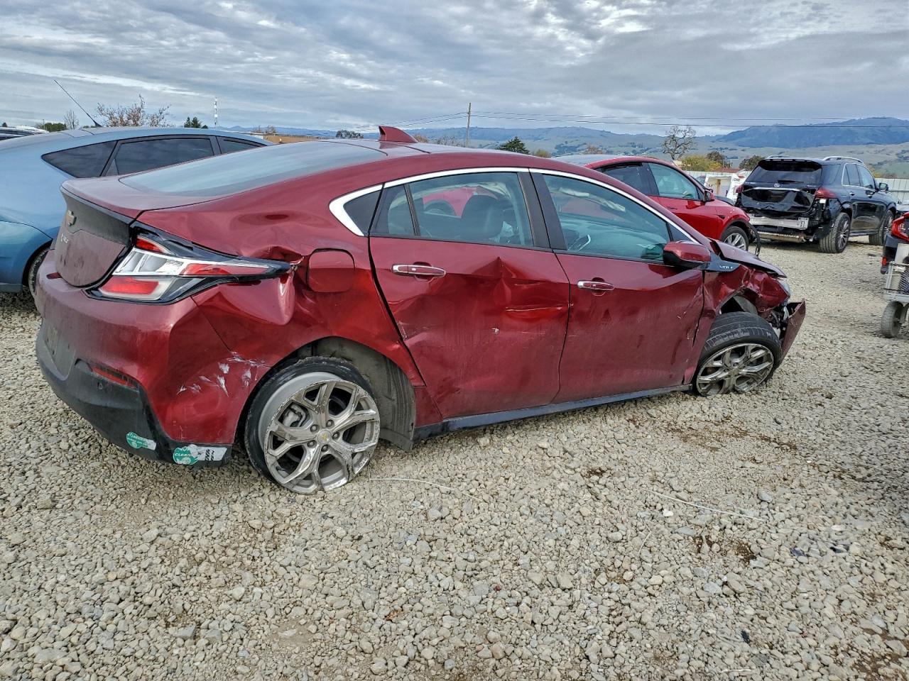 2017 Chevrolet Volt Premier - Image 3