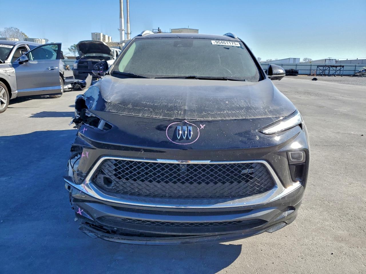 2024 Buick Encore Gx Sport Touring - Image 5