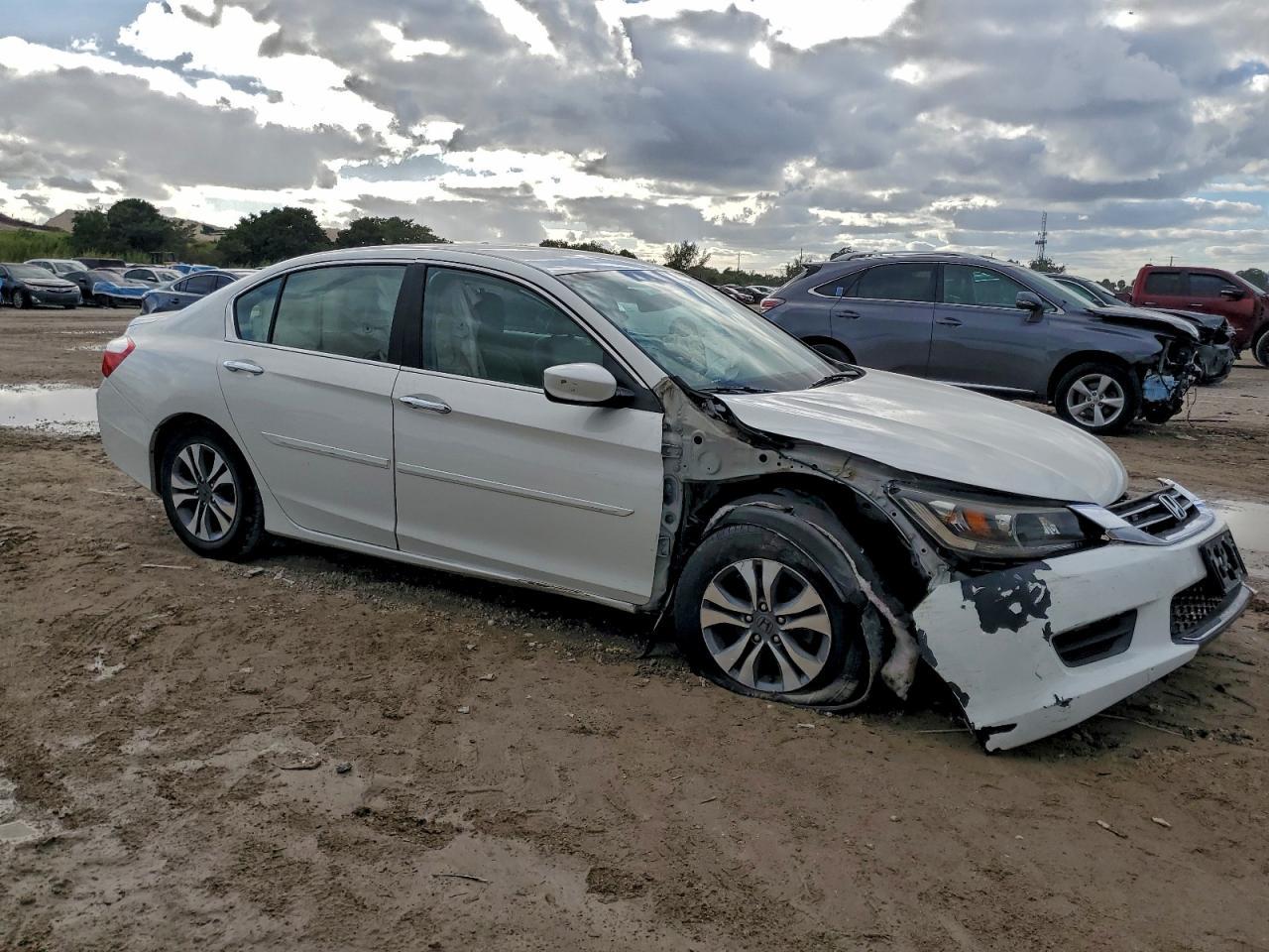 2015 Honda Accord Lx - Image 4