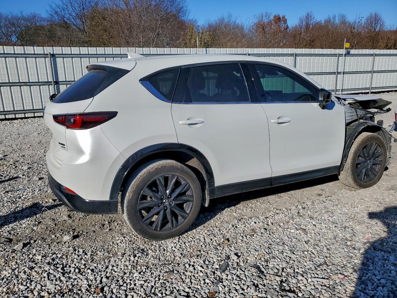 2024 Mazda Cx-5 Carbon Turbo - Image 3