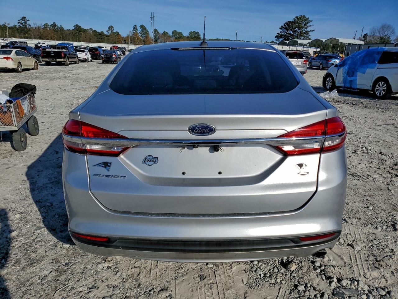 2017 Ford Fusion S - Фото 6