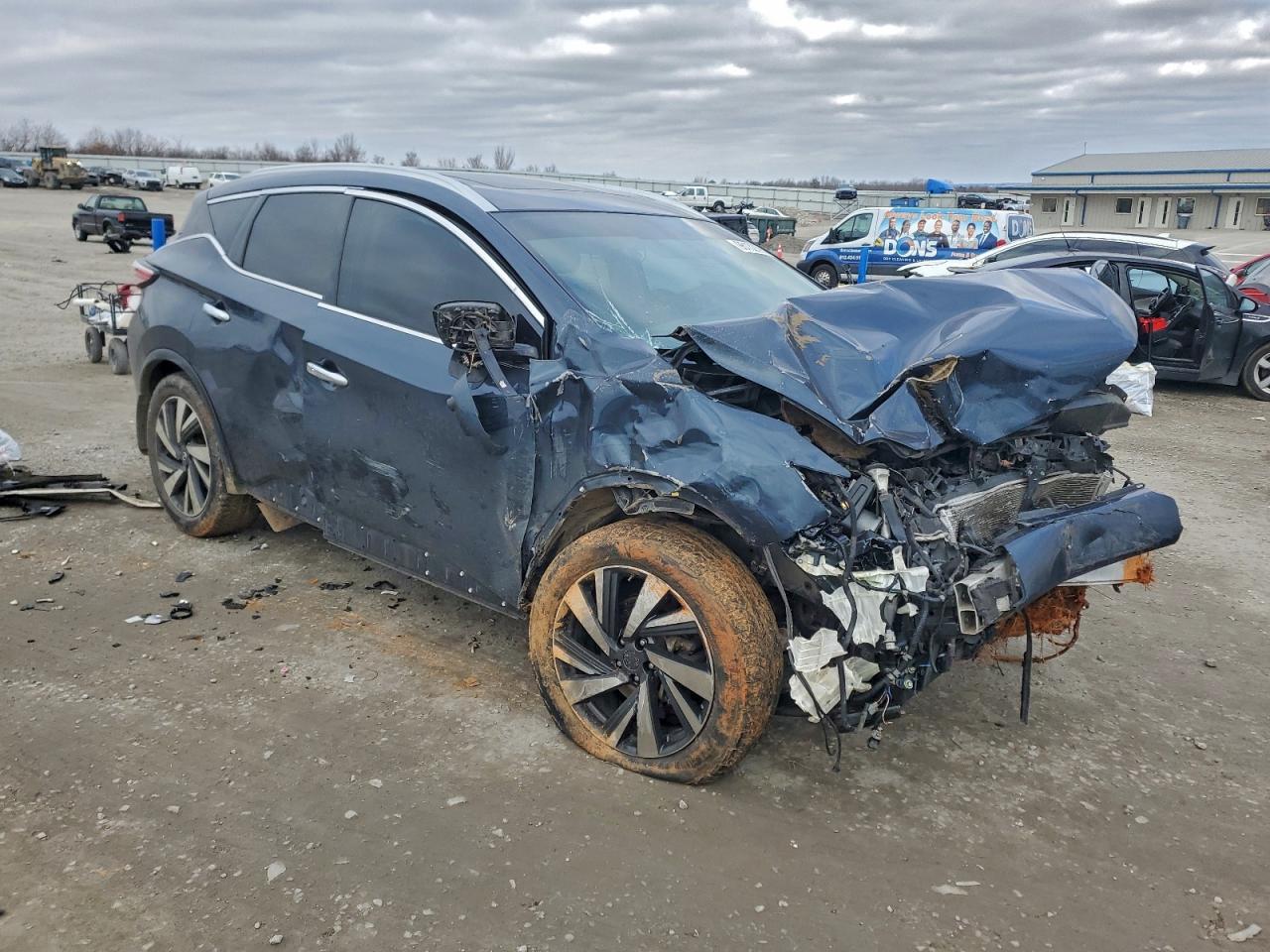 2016 Nissan Murano S - Image 4