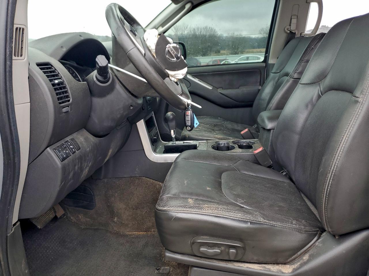 2012 Nissan Pathfinder S - Фото 7