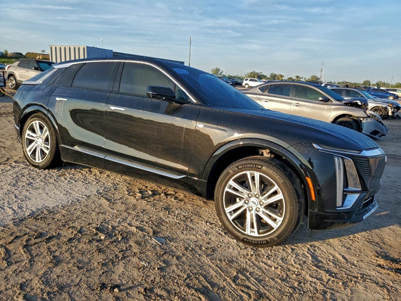 2024 Cadillac Lyriq Tech - Фото 4