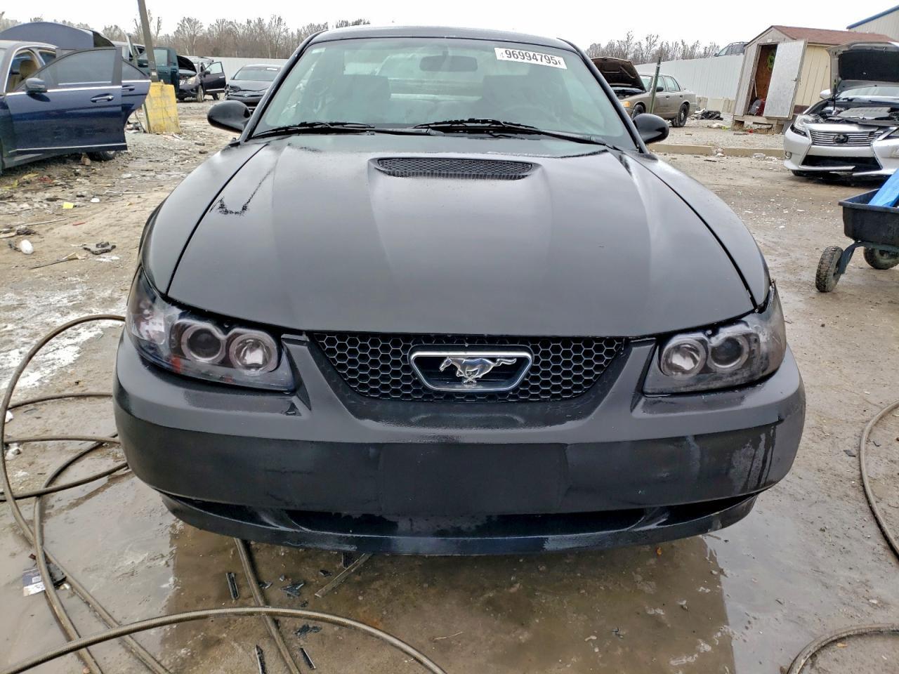 2002 Ford Mustang - Image 5