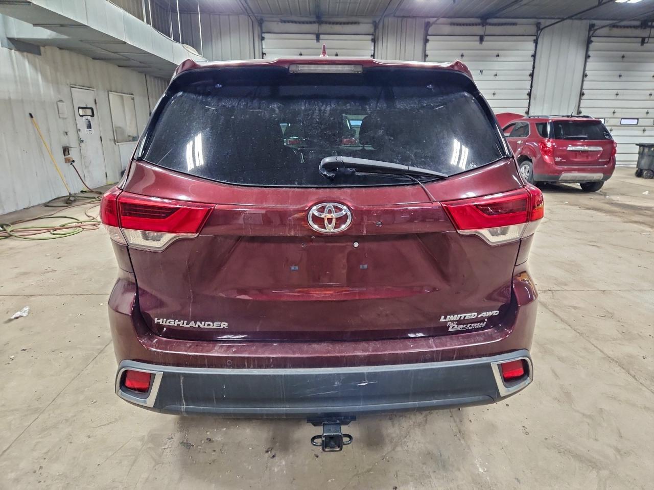 2019 Toyota Highlander Limited - Фото 6