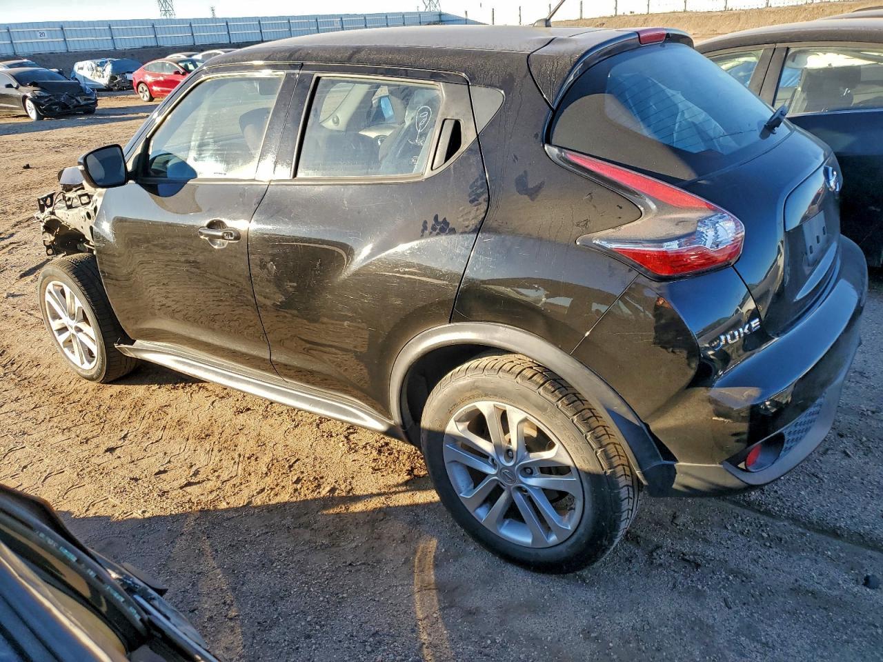 2017 Nissan Juke S - Image 2
