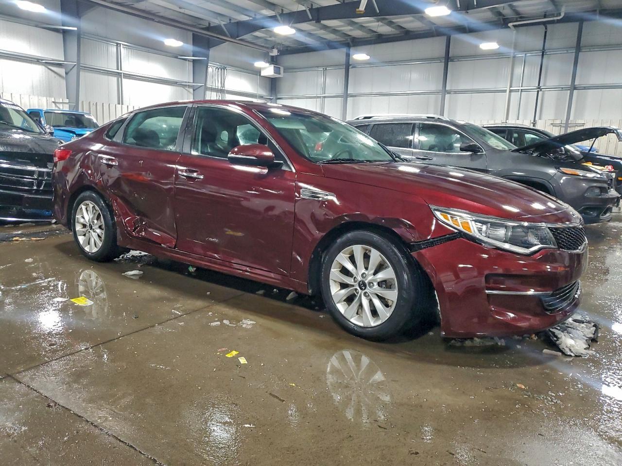 2017 Kia Optima Lx - Фото 4
