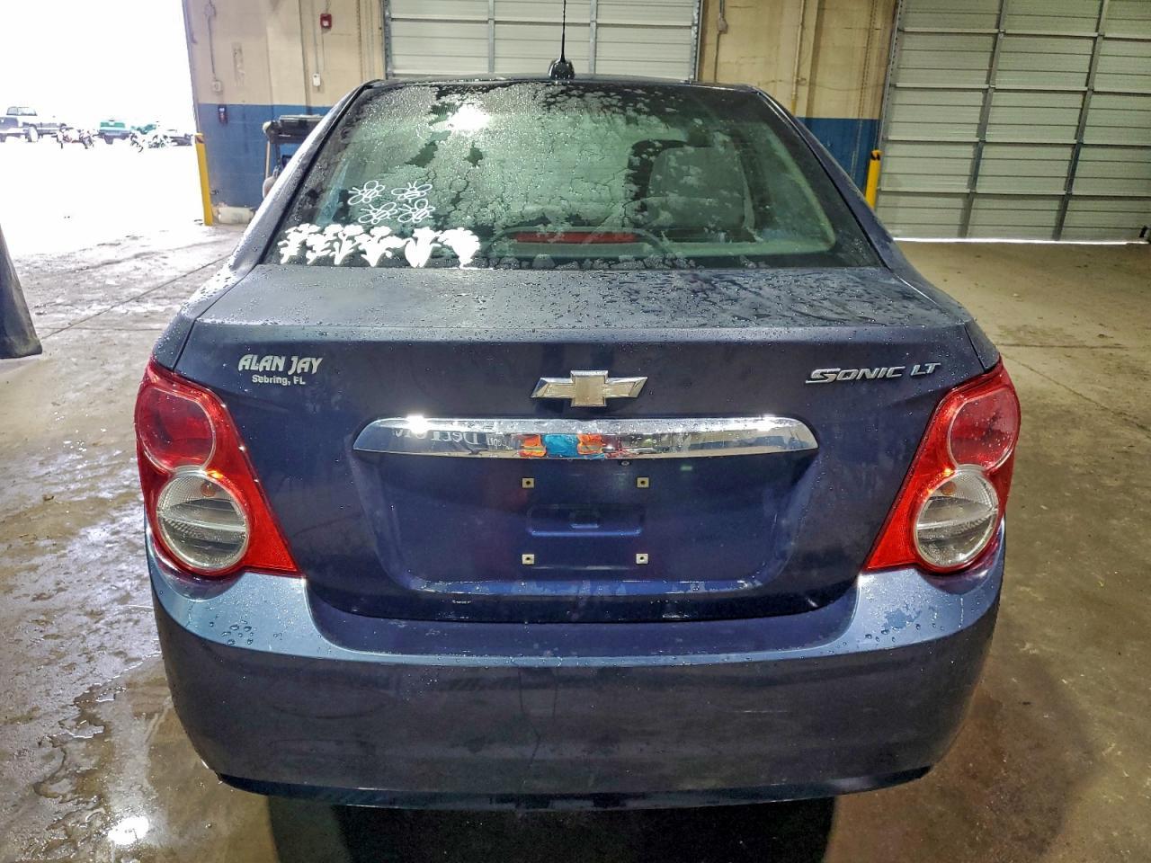 2015 Chevrolet Sonic Lt - Image 6