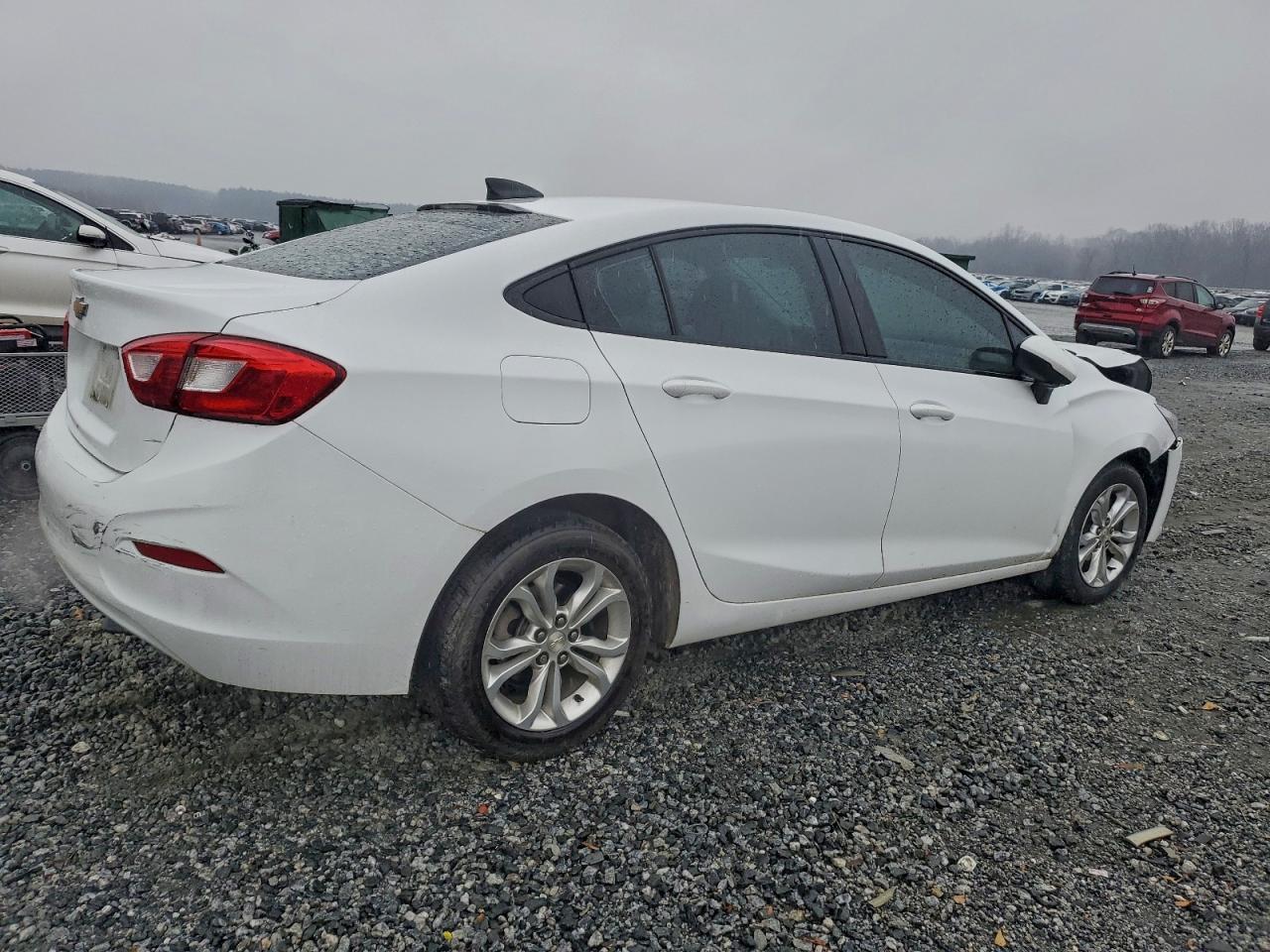 2019 Chevrolet Cruze Ls - Image 3