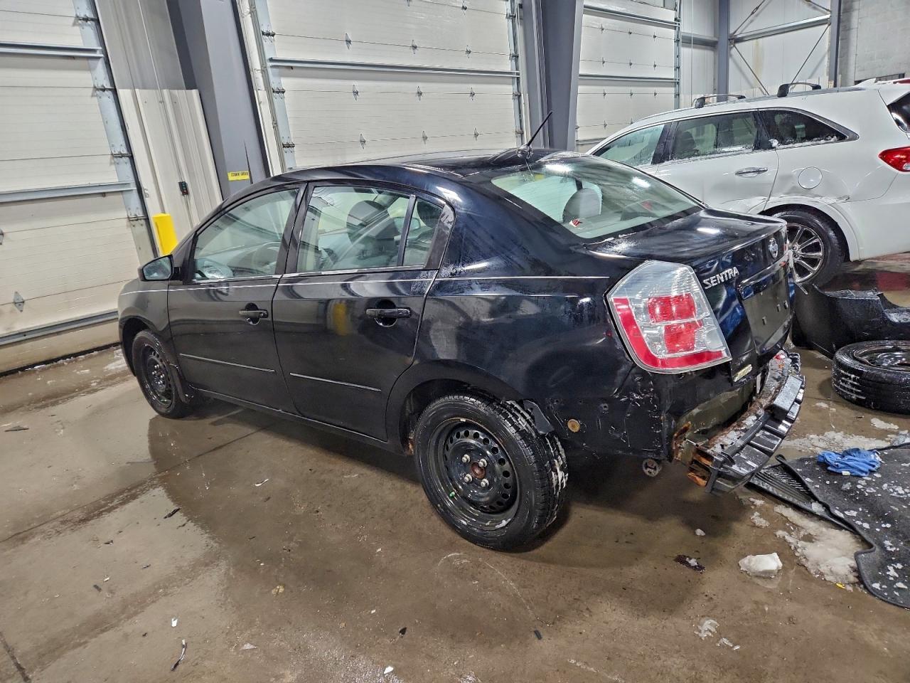 2009 Nissan Sentra 2.0 - Фото 2