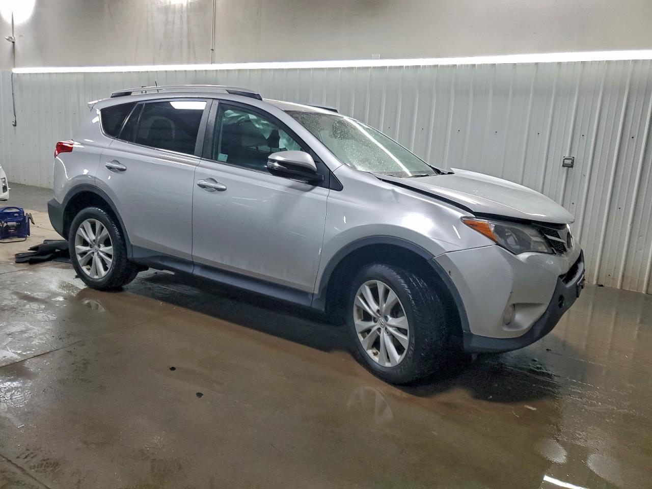 2015 Toyota Rav4 Limited - Фото 4