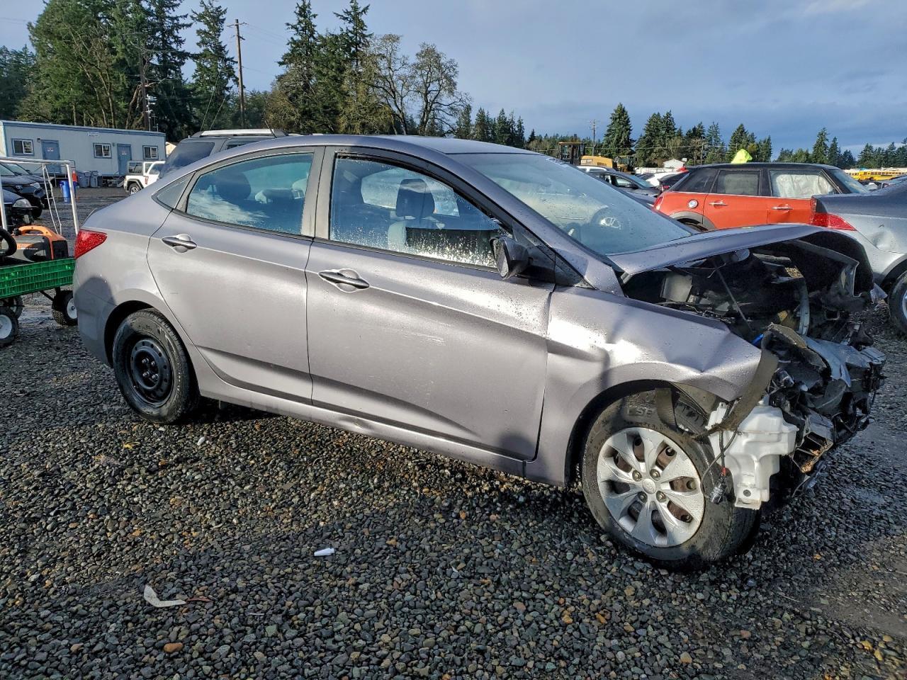 2015 Hyundai Accent Gls - Фото 4