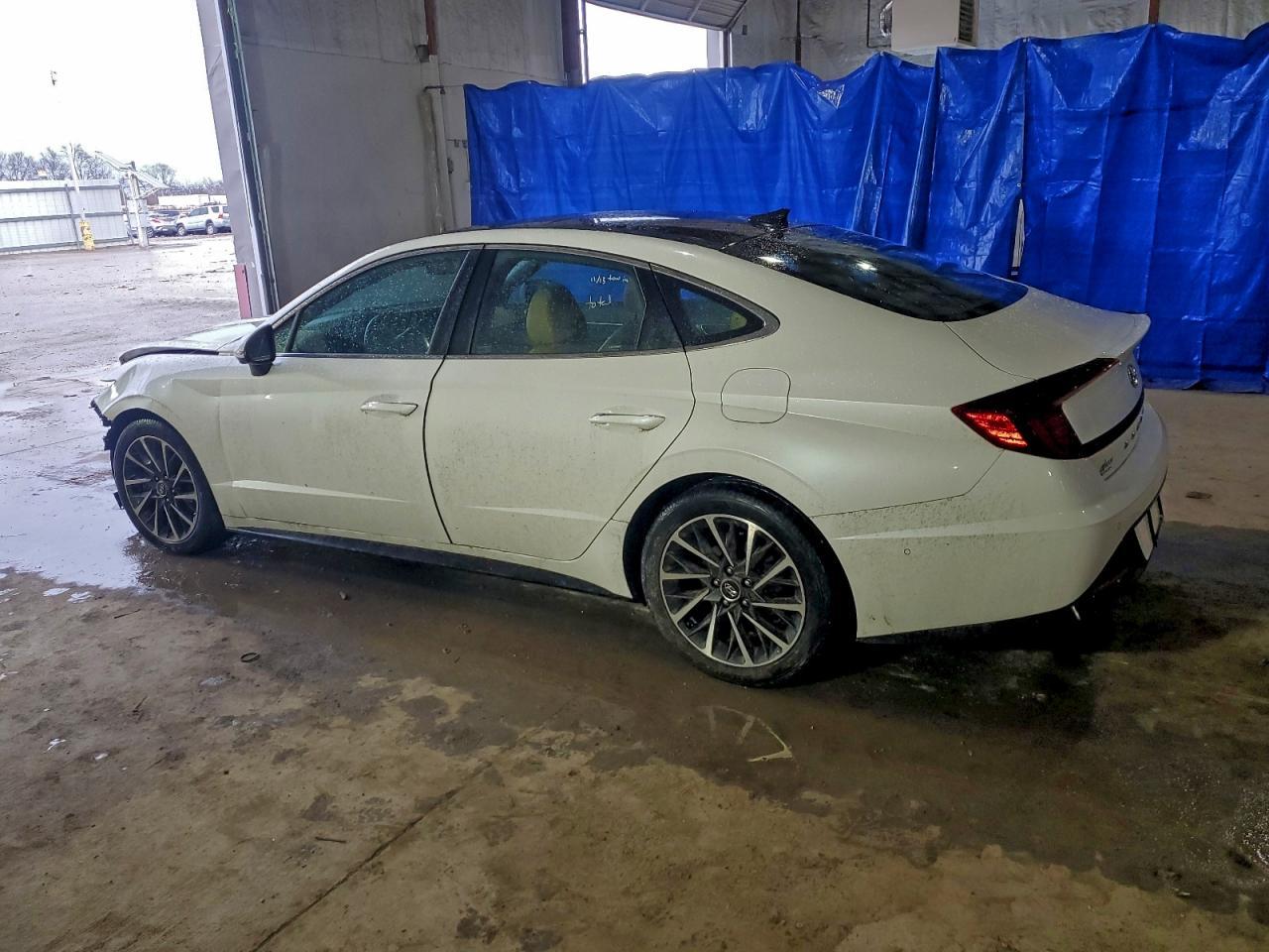 2022 Hyundai Sonata Limited - Фото 2