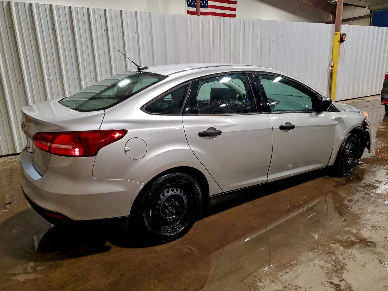 2018 Ford Focus S - Image 3