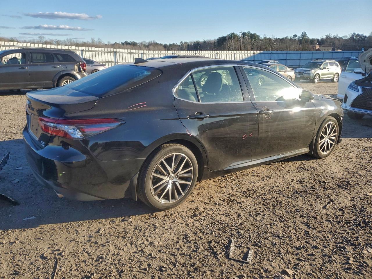 2023 Toyota Camry Xle - Фото 3