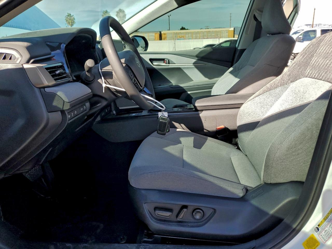 2025 Toyota Camry Xse - Фото 7