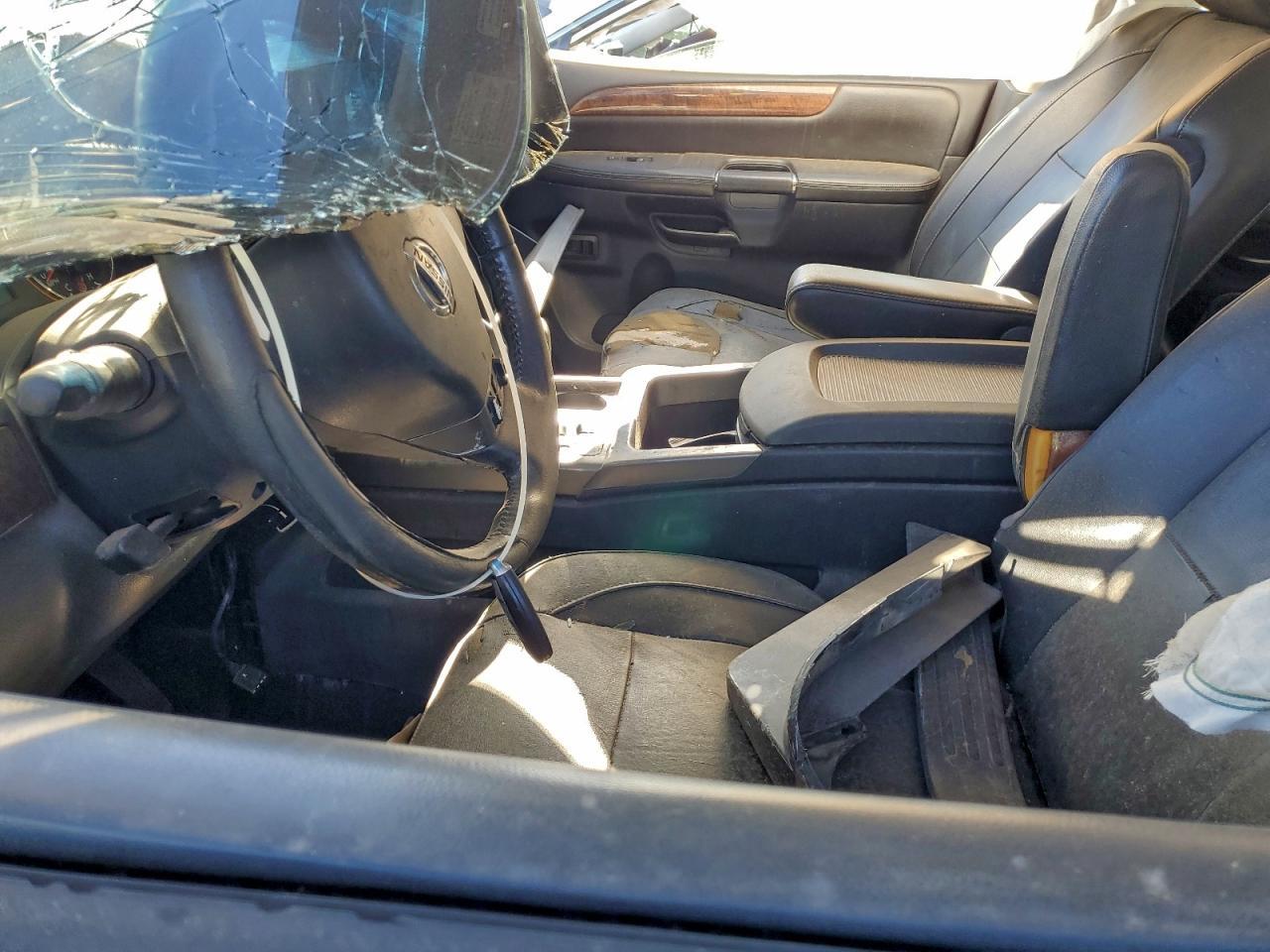 2011 Nissan Armada Sv - Image 7