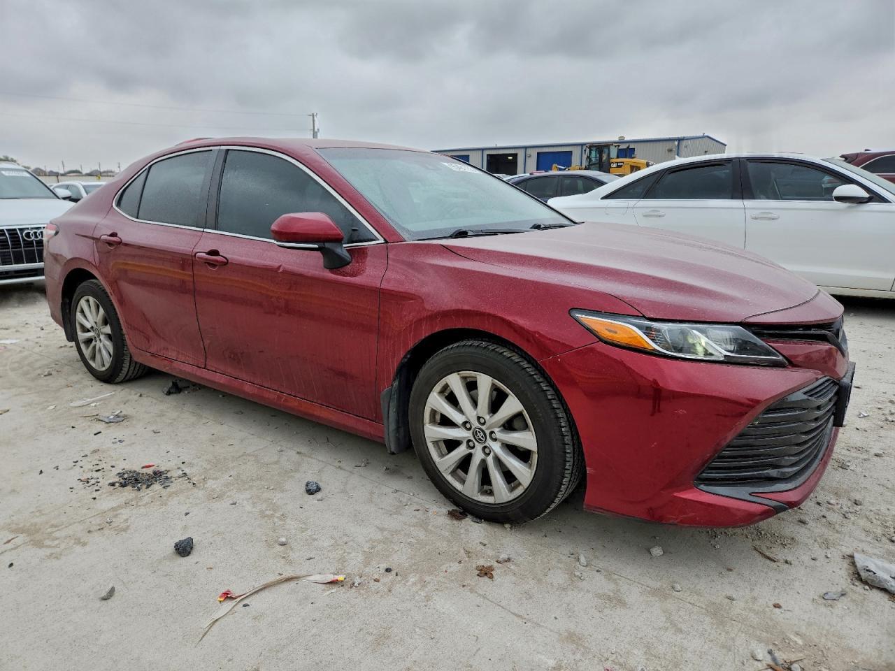 2018 Toyota Camry L - Фото 4