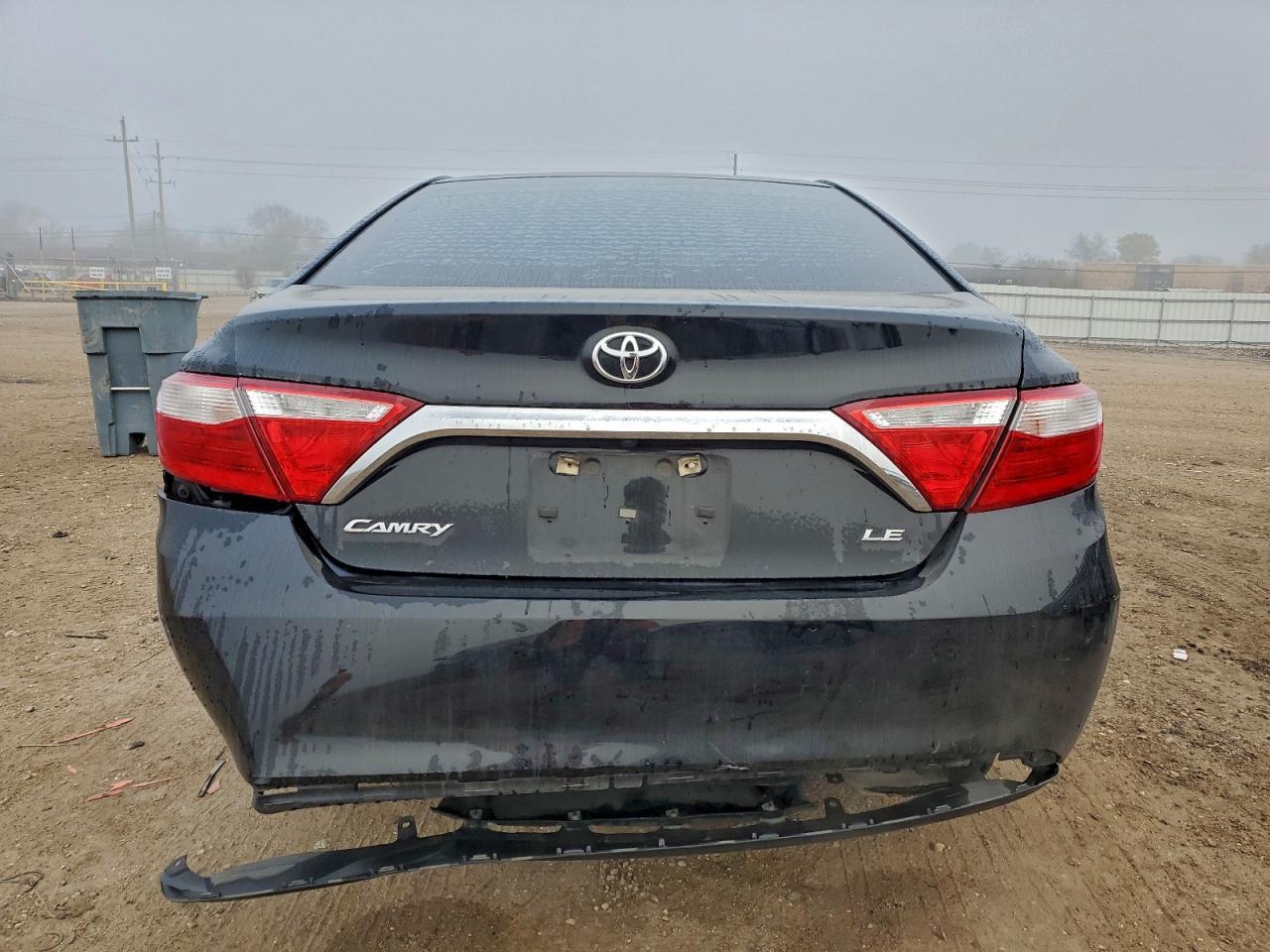 2015 Toyota Camry Le - Фото 6