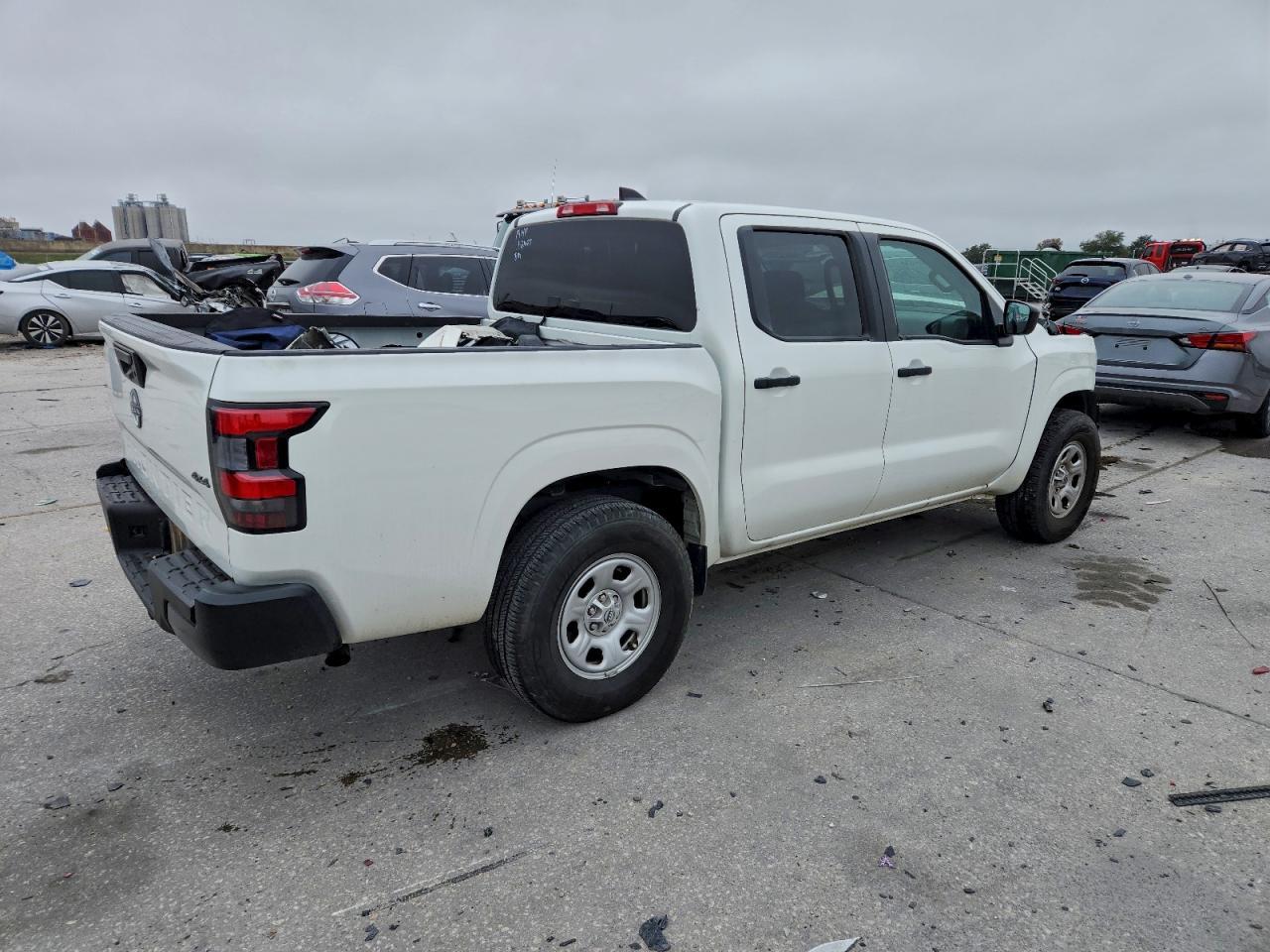 2024 Nissan Frontier S - Фото 3