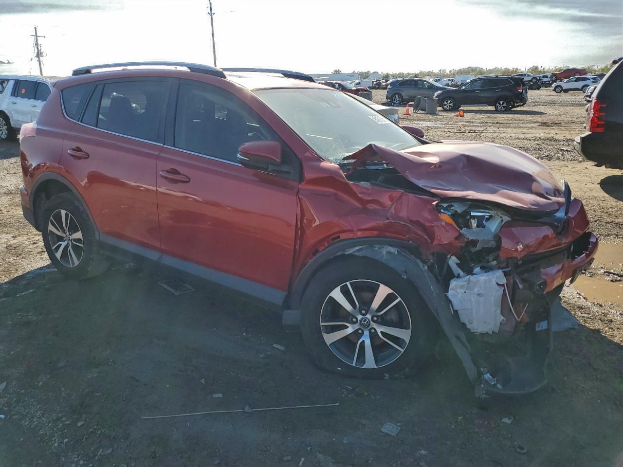 2017 Toyota Rav4 Xle - Image 4