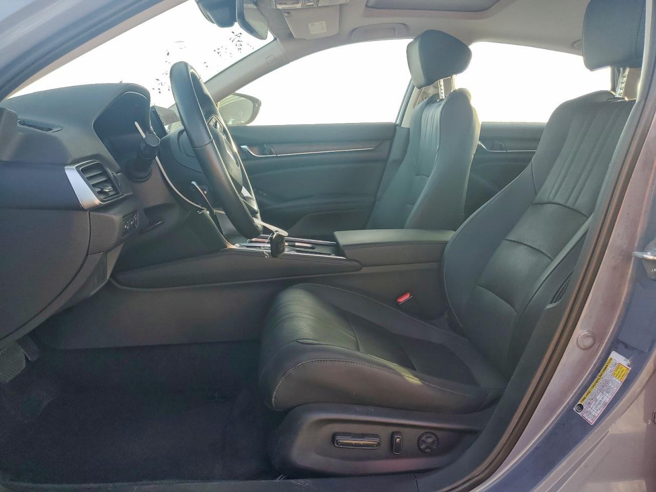 2022 Honda Accord Touring - Фото 7