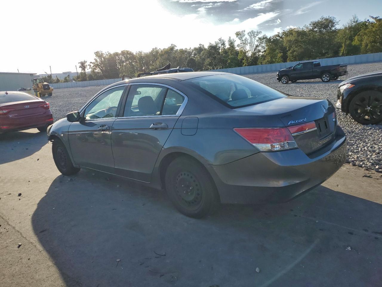 2012 Honda Accord Lx - Фото 2