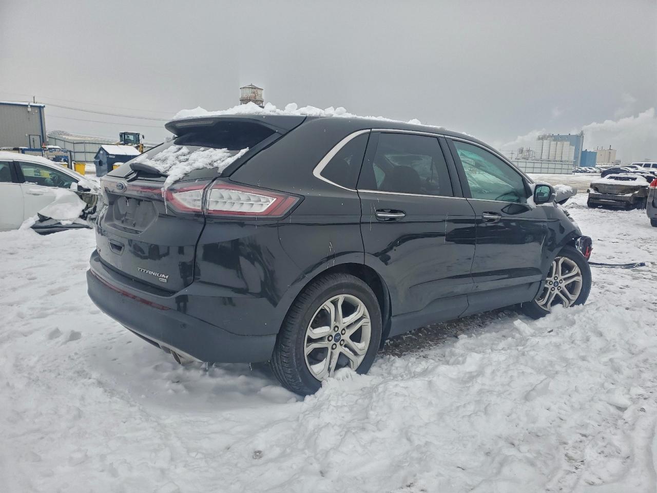 2015 Ford Edge Titanium - Image 3