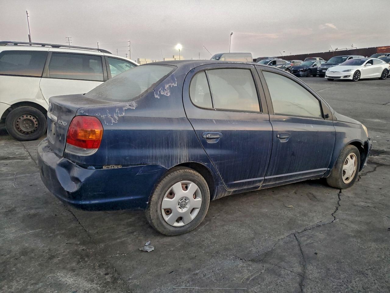 2003 Toyota Echo - Image 3